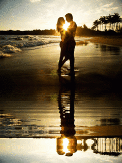 Zakochana para na plaży